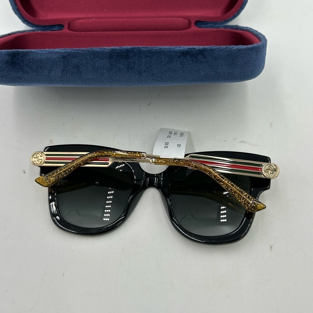 Gucci GG0281S – 001 black acetate frame sunglasses with gray lenses NWT - Picture 3 of 11